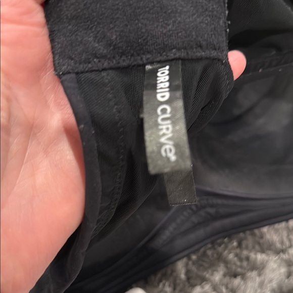 Torrid Black and White Full-Coverage Bras with Adjustable Straps - Picture 6 of 10